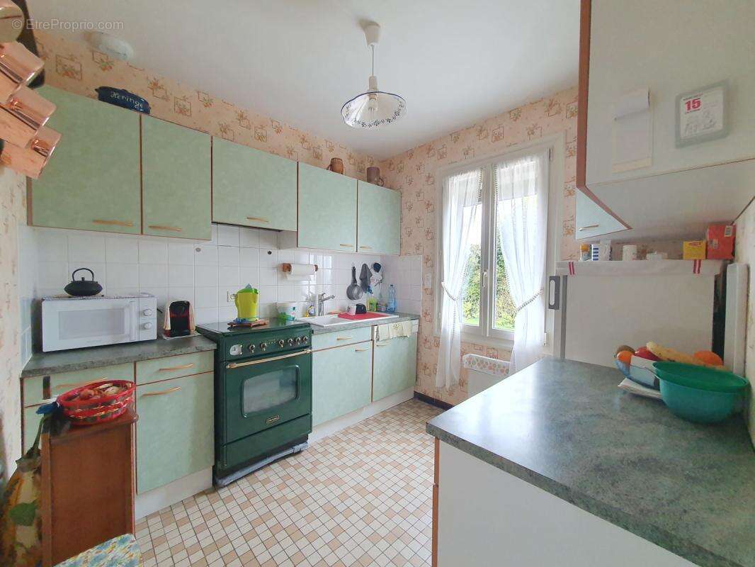 Maison à VILLEMANOCHE