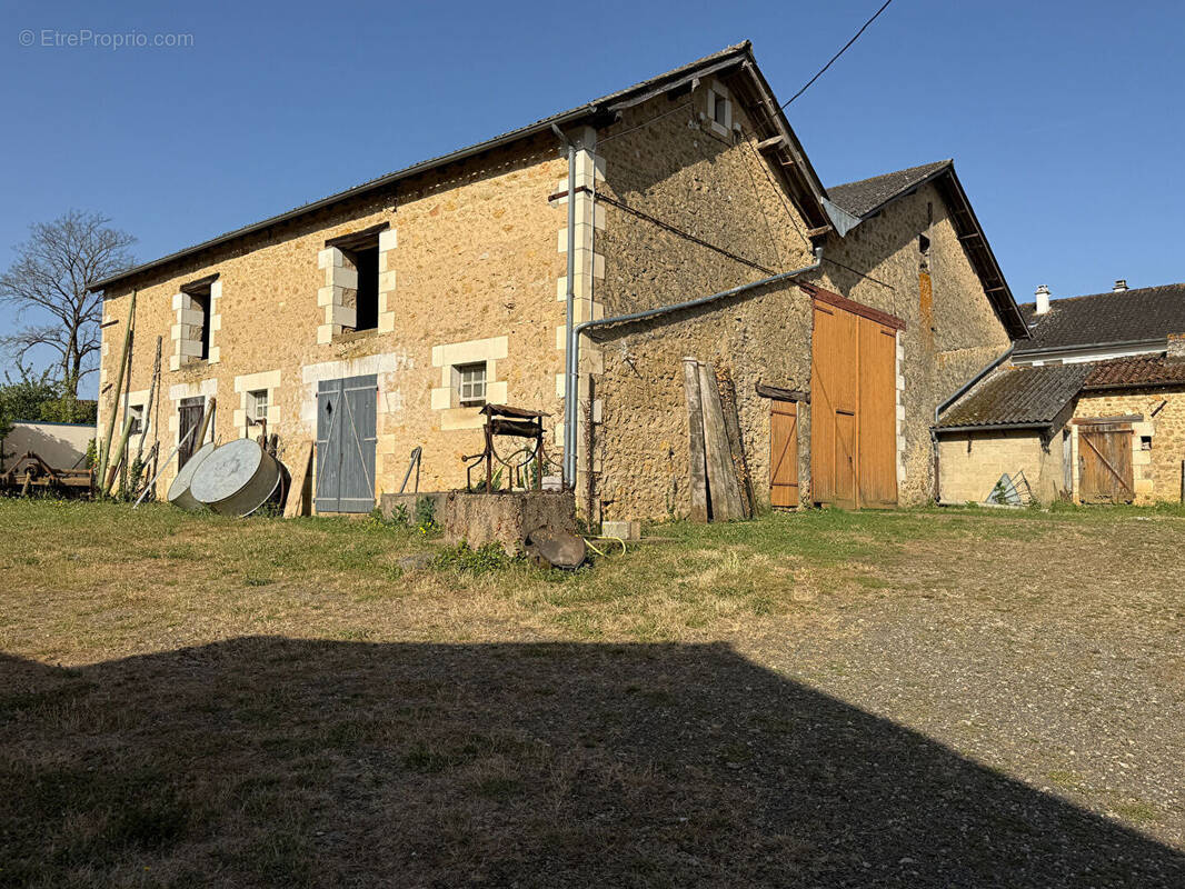 Maison à SMARVES