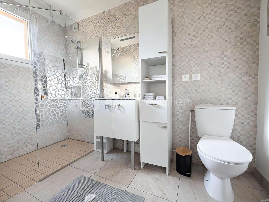 Appartement à VILLEJUST