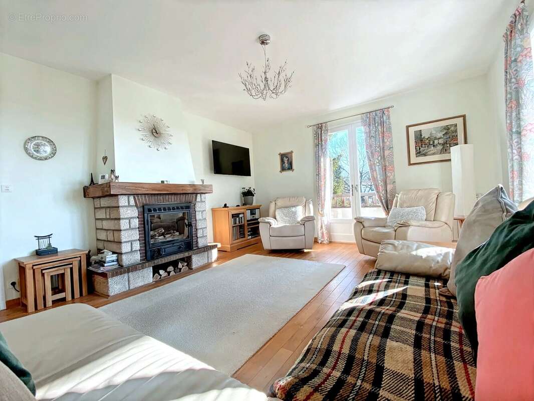 Maison à MONFLANQUIN