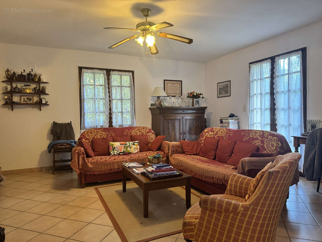 Maison à CHATEAU-RENARD