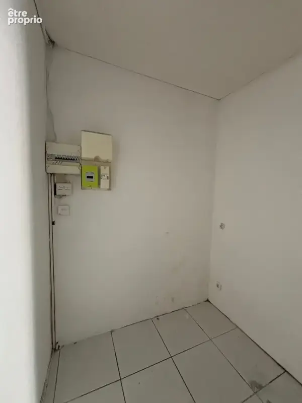 Immeuble mixte situé en centre ville de Eu comprenant : - photo 5