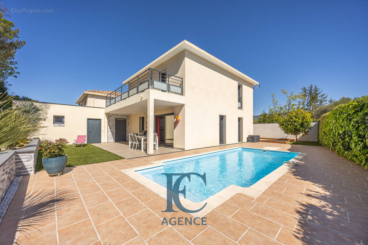 Maison à SANARY-SUR-MER