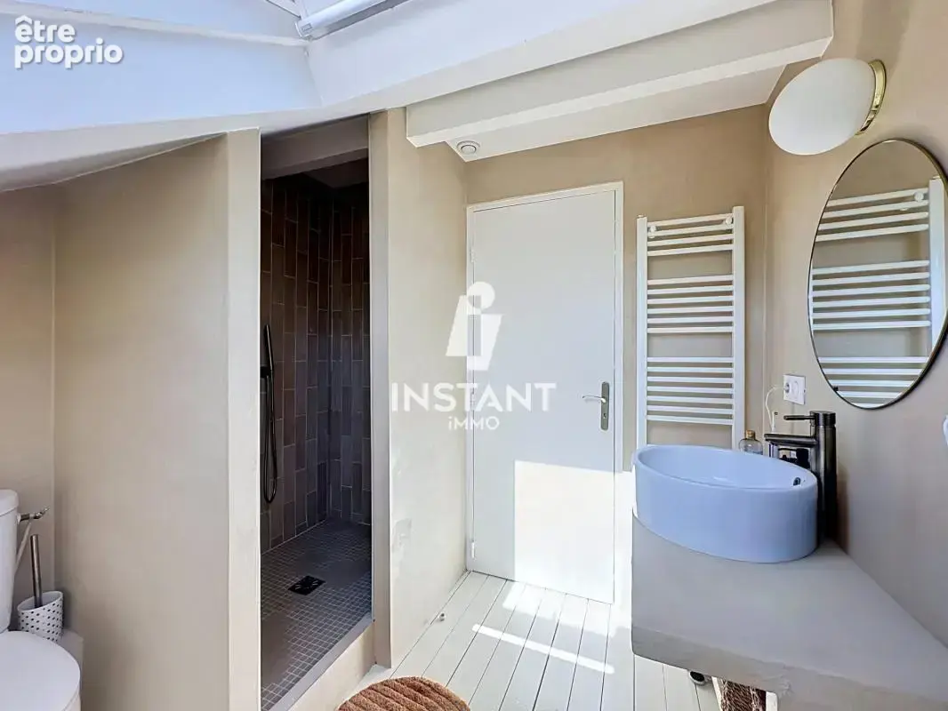 Une adresse rare au coeur du Quartier des Fleurs - photo 20