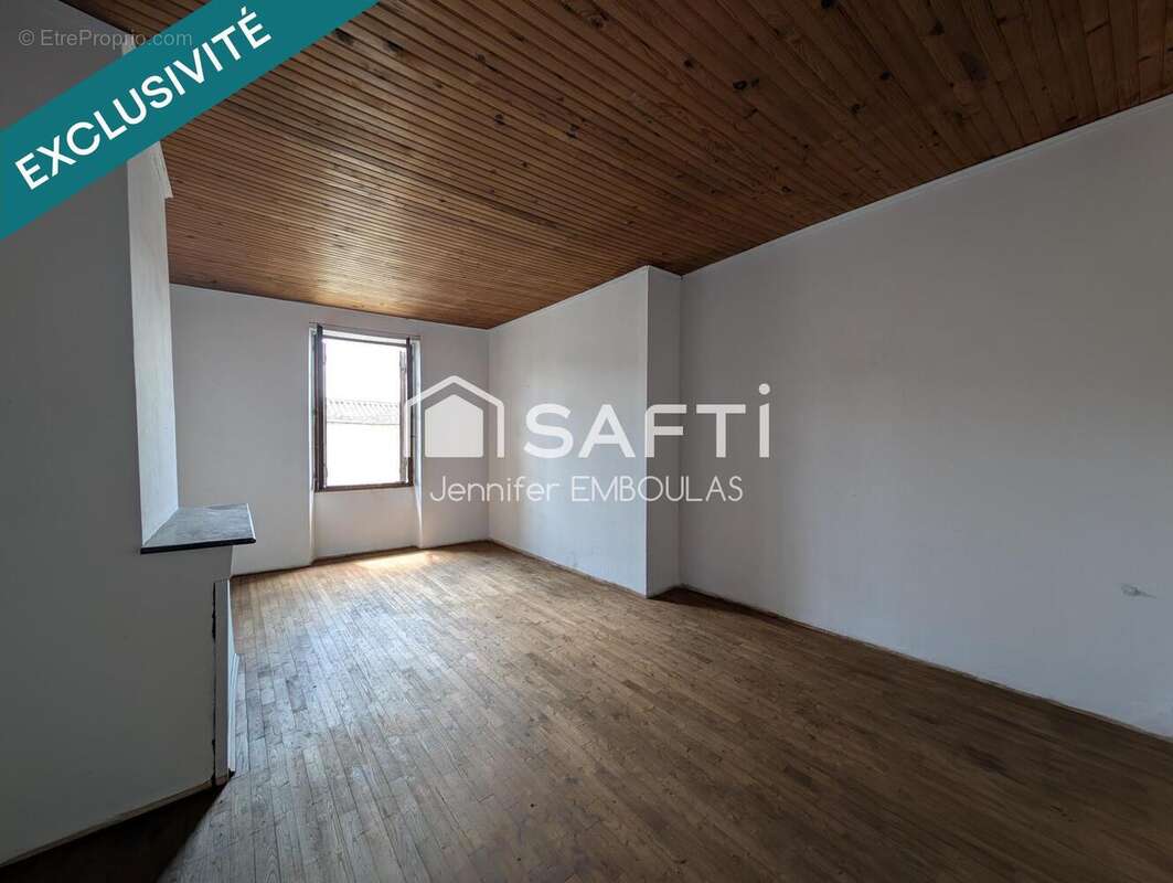 Photo 5 - Maison à SAINT-MORILLON