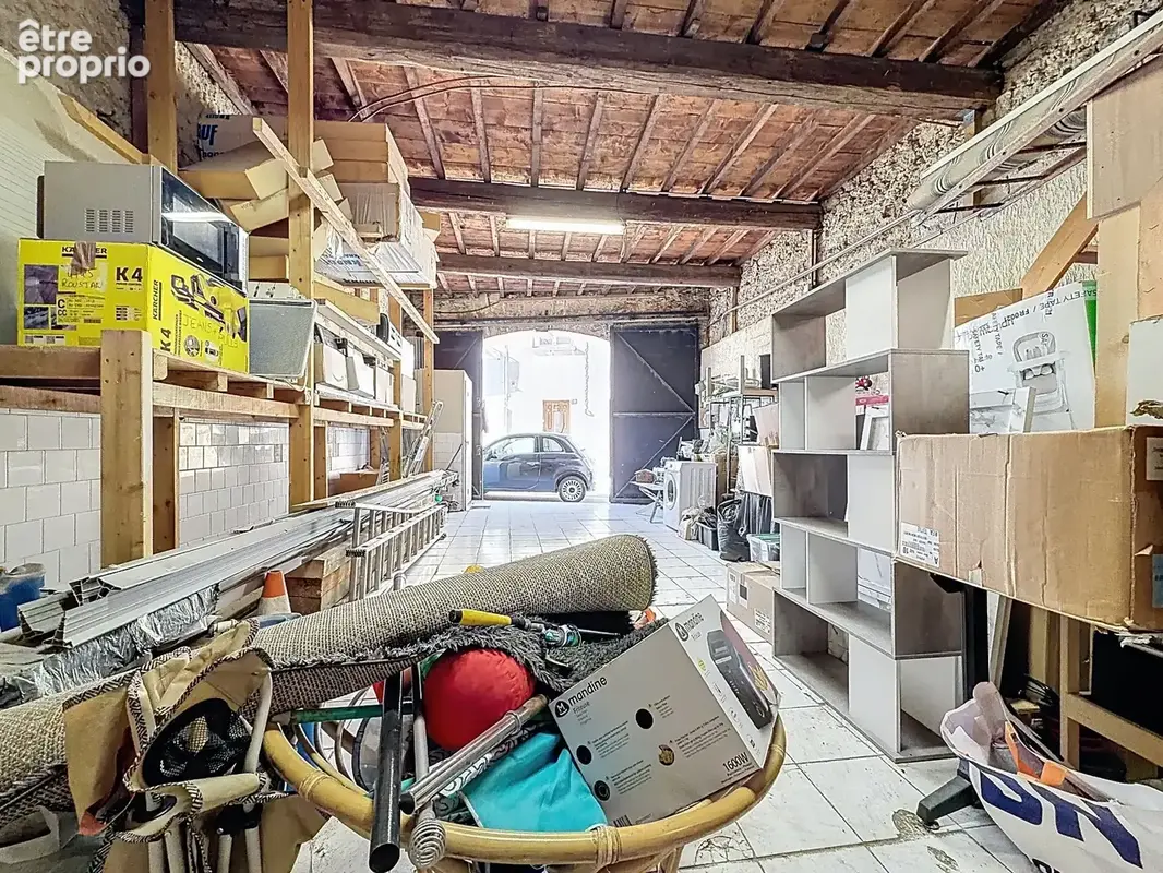 Immeuble à vendre MONTPELLIER (34) 254 m2 au sol -Comprenant un T1bis loué - un T3 libre - une remise de 100 m2 libre - un local - photo 11