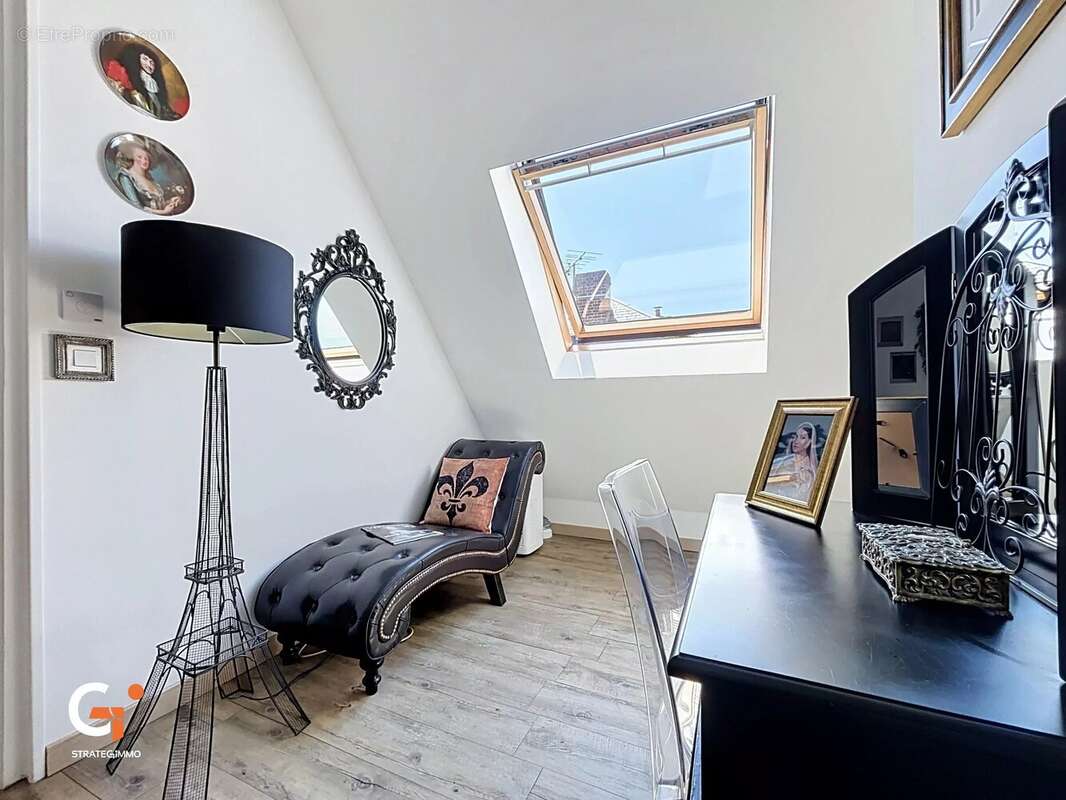 Sotteville-lès-Rouen Maison 8 pièces 147 m² - photo 27