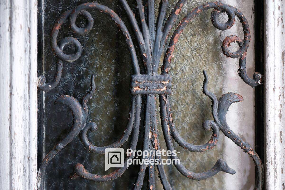 Maison à FONTENAY-LES-BRIIS