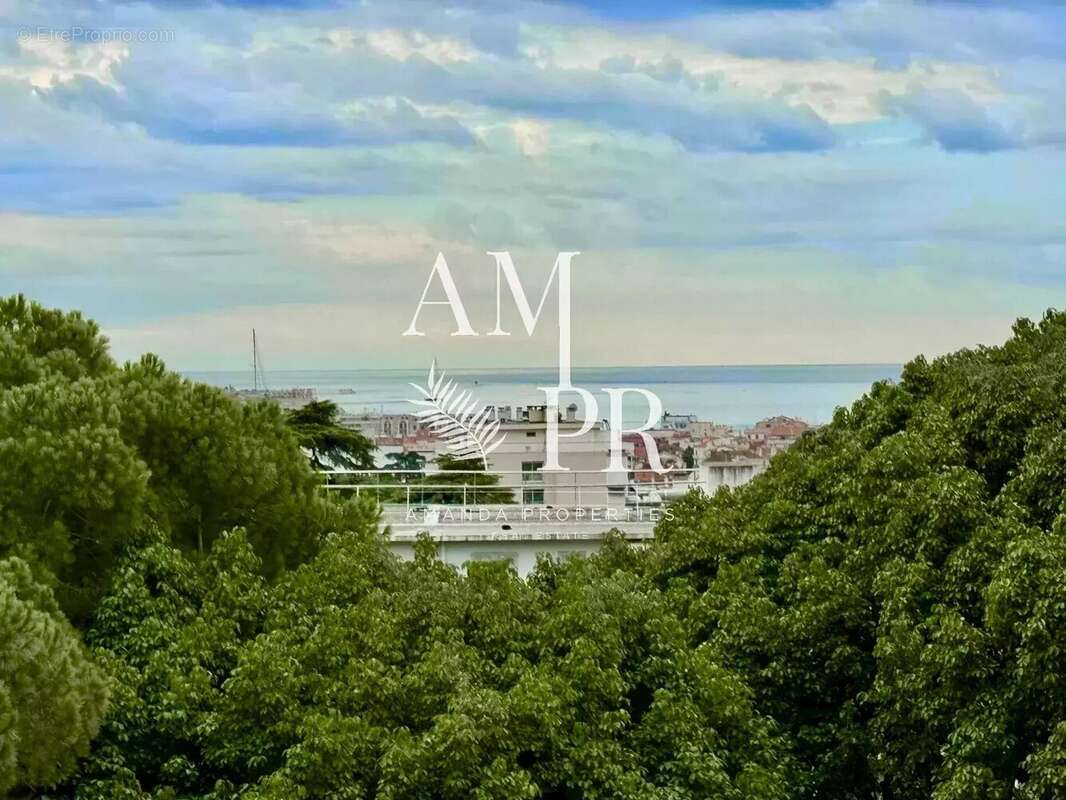 Appartement à CANNES