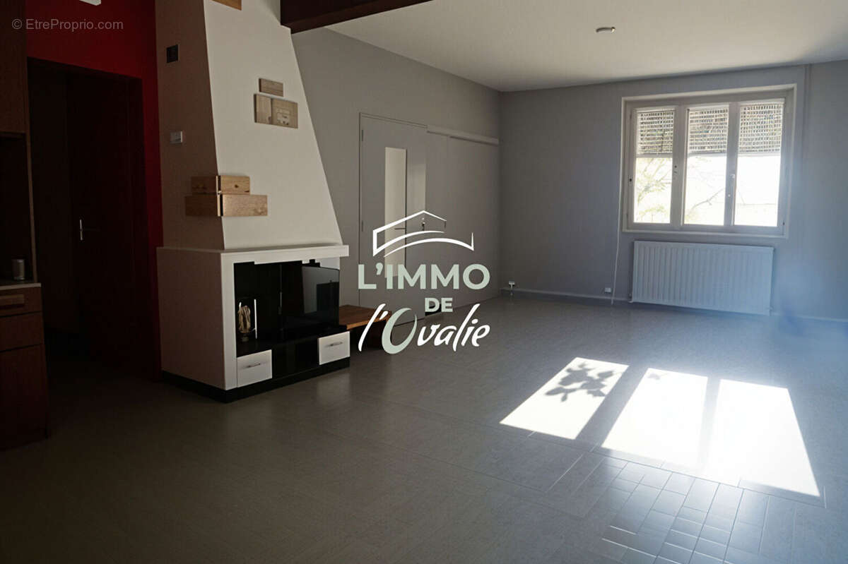 Maison à SAINT-JORY