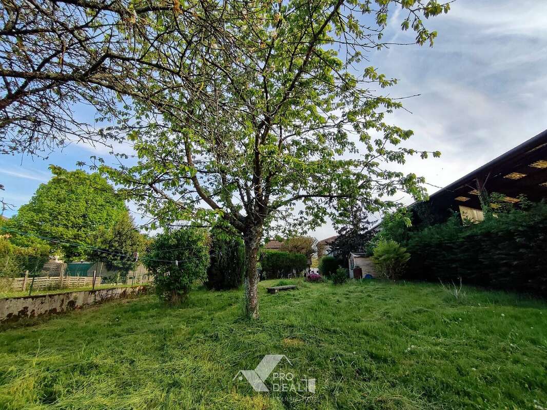 Maison 148 m² à Marlieux  - photo 3