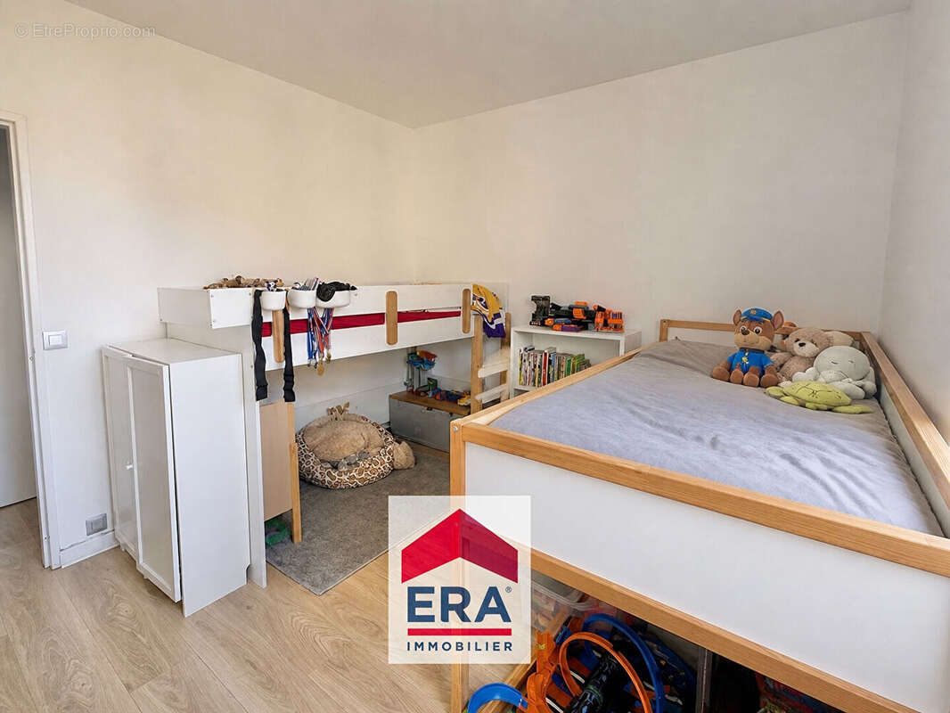 Appartement à SARTROUVILLE