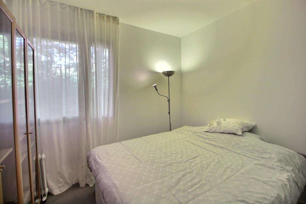 Appartement à NOGENT-SUR-MARNE