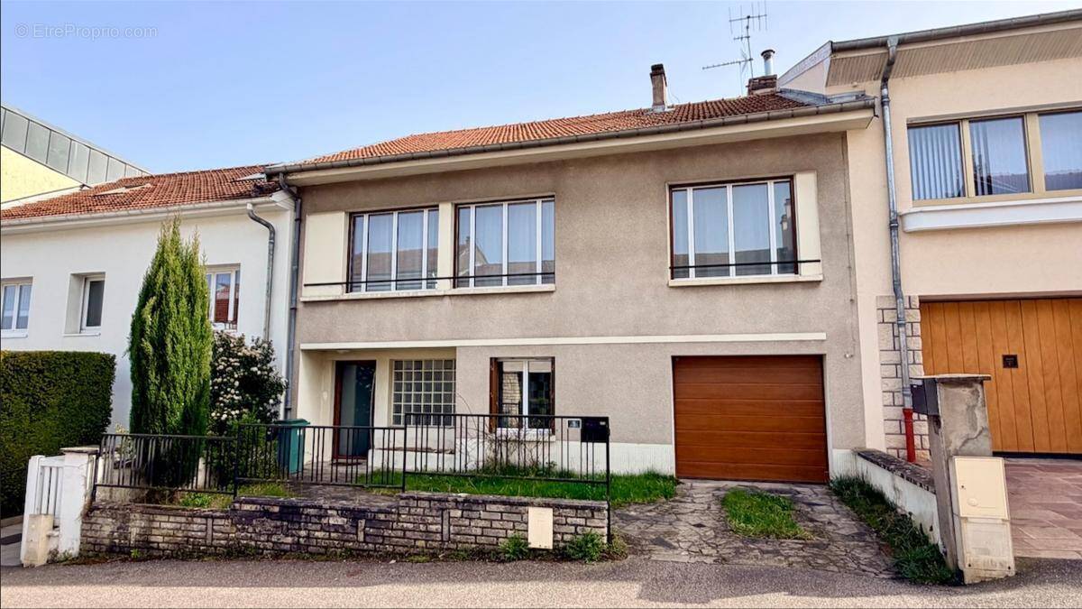 Maison à VILLERS-LES-NANCY