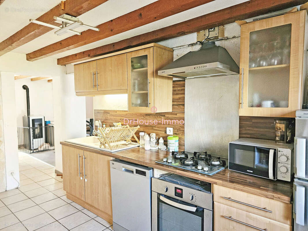 Maison 94 m² à Riom  - photo 14