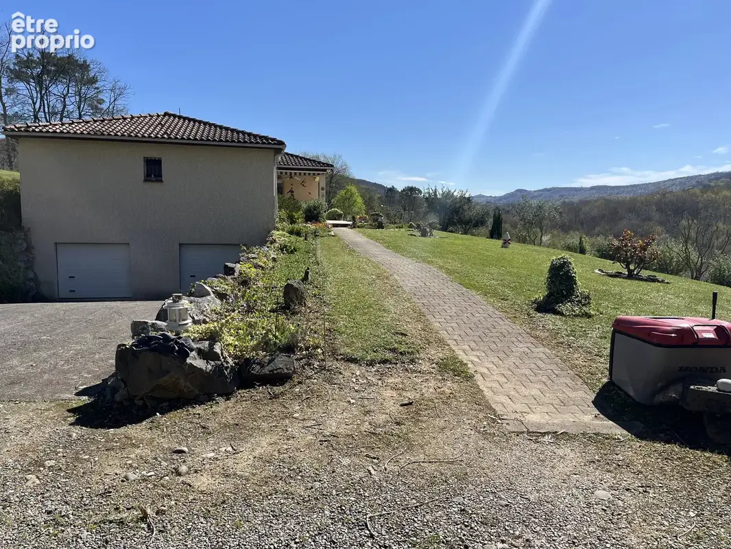 Maison de Campagne Moderne dans un cadre fabuleux avec environ 8 Hectares, Vues Panoramiques & Chauffage Géothermique – Haute-Ga - photo 13