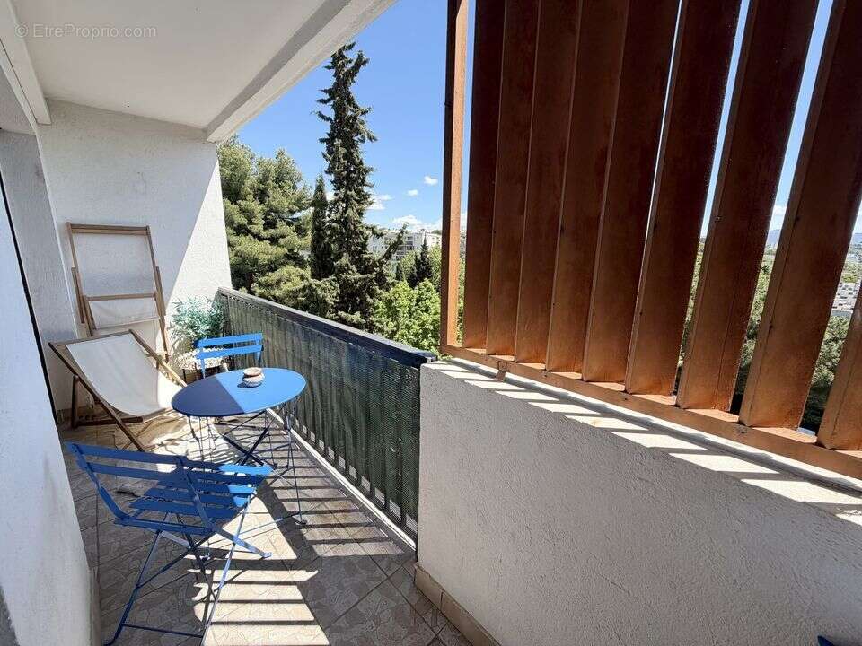 Appartement T3 a vendre - balcon - piscine - climatisation - - Appartement à MARSEILLE-13E