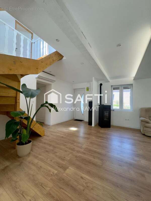 Photo 3 - Maison à ESTREE-WAMIN