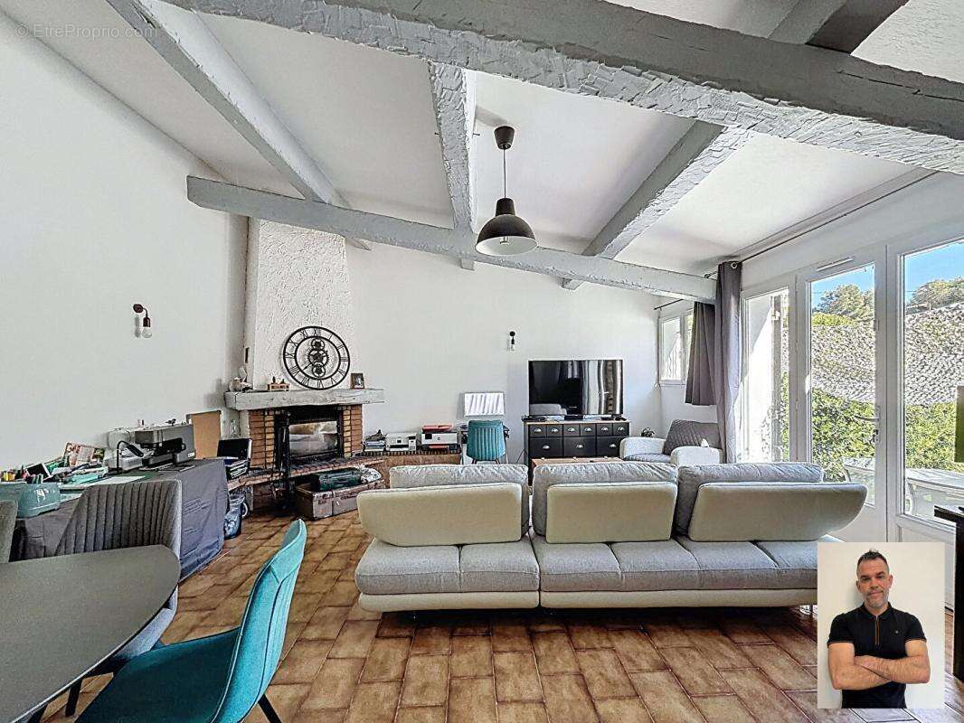 Maison à SAUSSET-LES-PINS