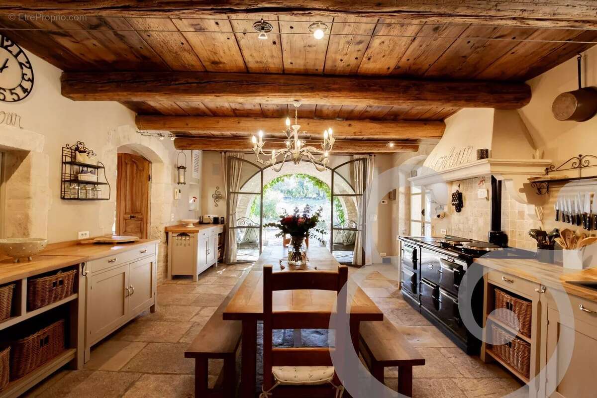 Maison à EYGALIERES