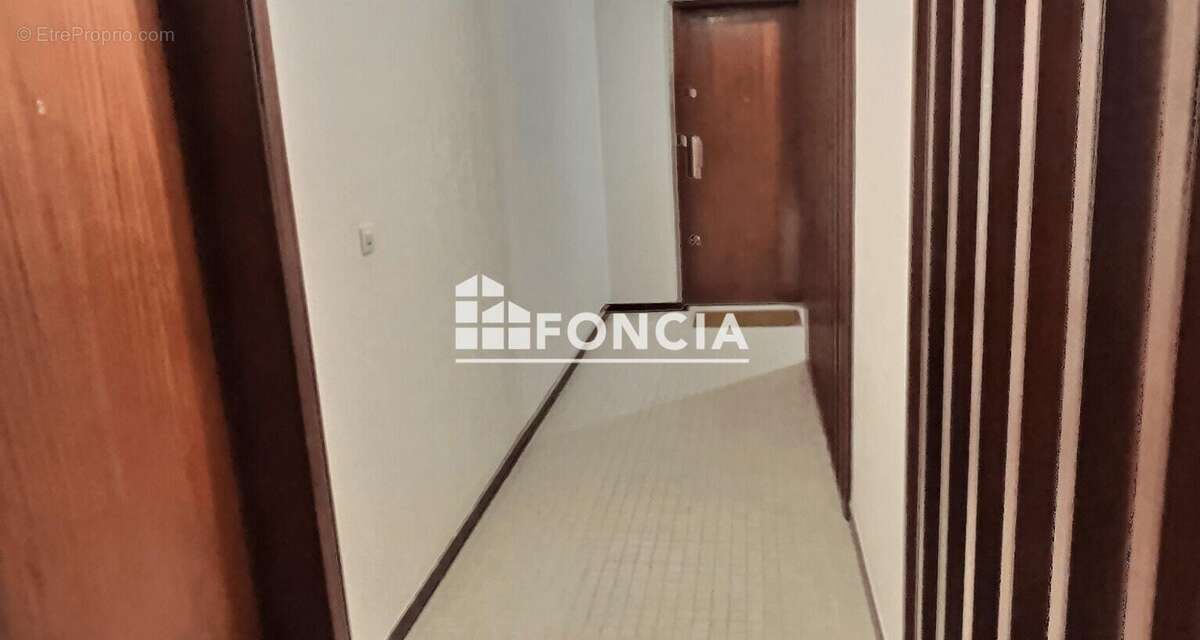 Appartement à ROUSSILLON