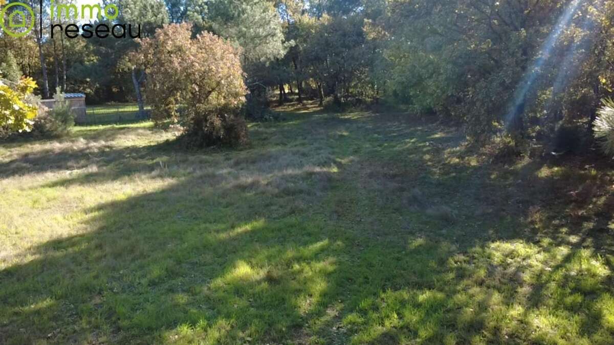 Terrain à LANTON
