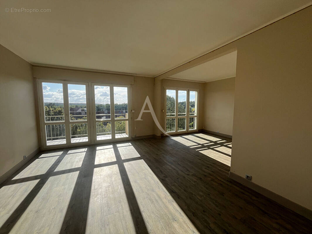 Appartement à DOURDAN