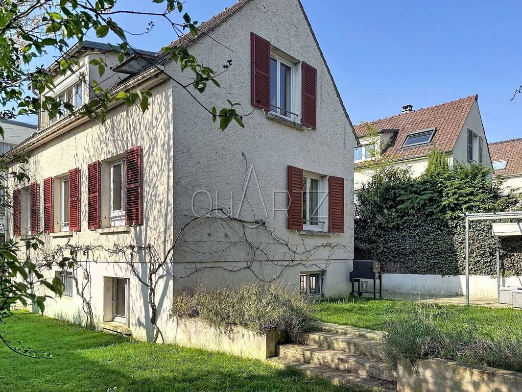 Maison à LE CHESNAY