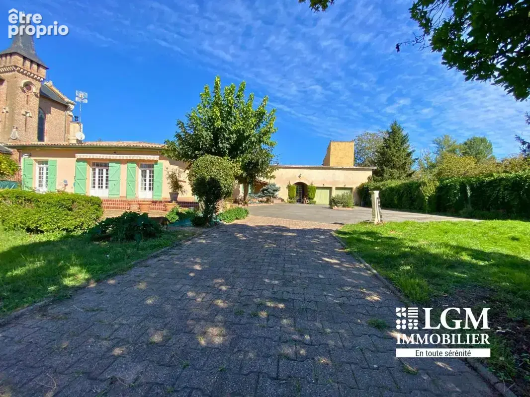 Albefeuille-Lagarde, Villa de plain-pied avec loft et piscine d'exception - photo 15