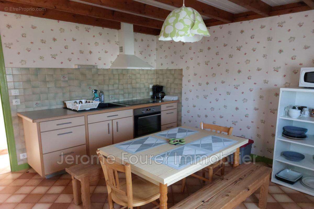 Maison à EGLETONS