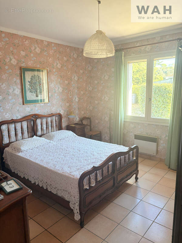 Maison à VILLEVIEILLE