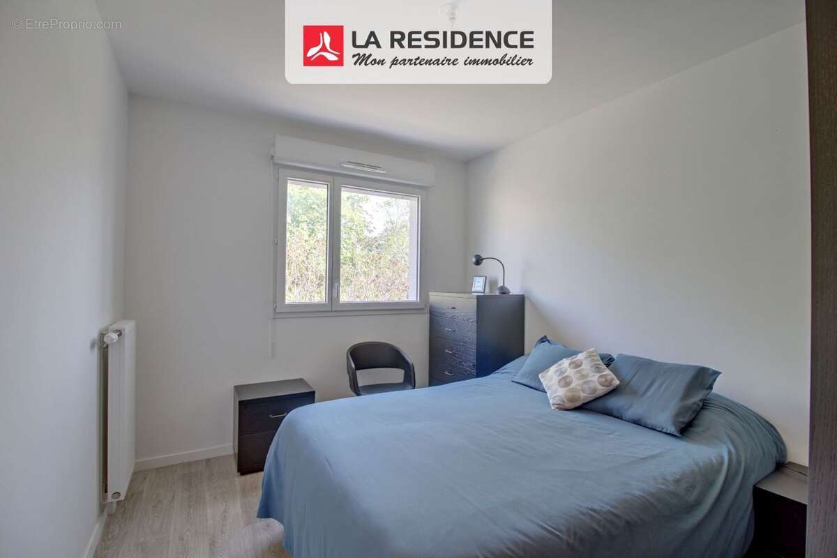 Appartement à LES MUREAUX