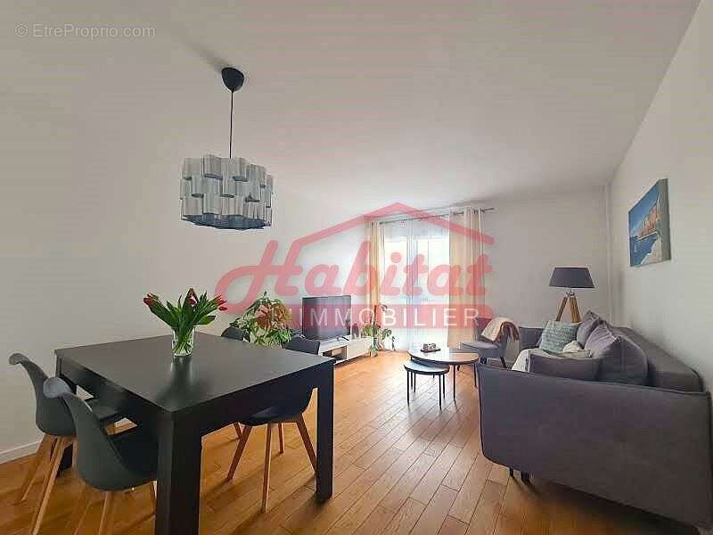 Appartement 76 m² à Chelles  - photo 3