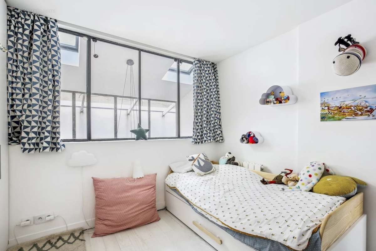 Maison à ASNIERES-SUR-SEINE