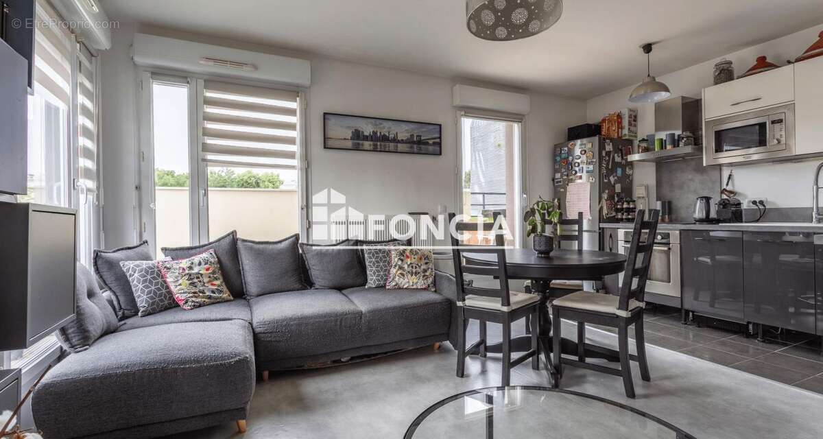F3 de 53 m2  avec balcon de 22 m2 filant et place de parking athis-mons - photo 3