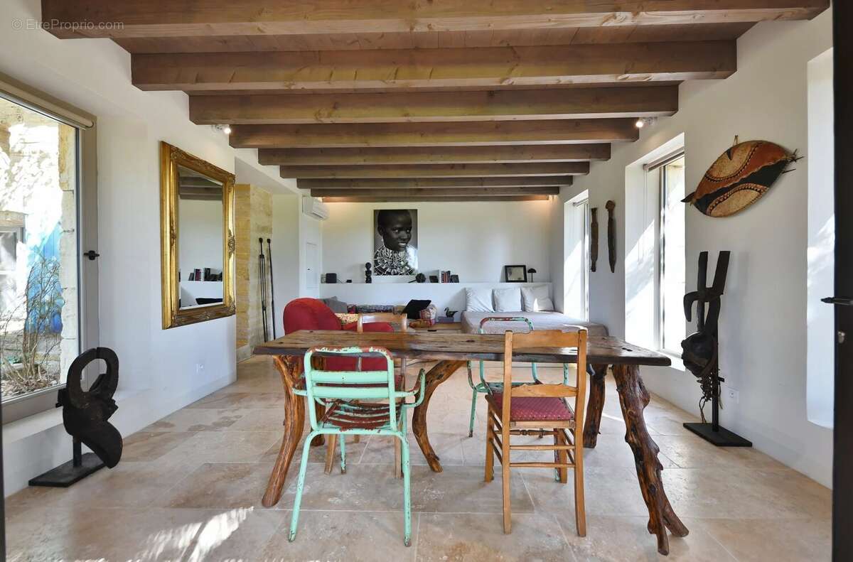 Maison à UZES