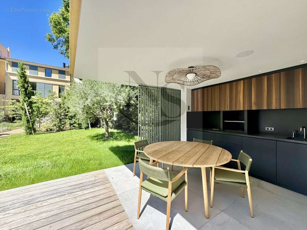 Maison à AIX-EN-PROVENCE