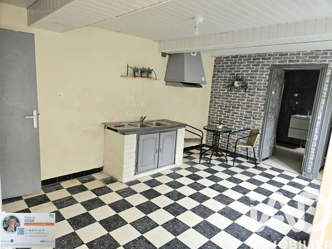 Photo 3 - Maison à ETROEUNGT