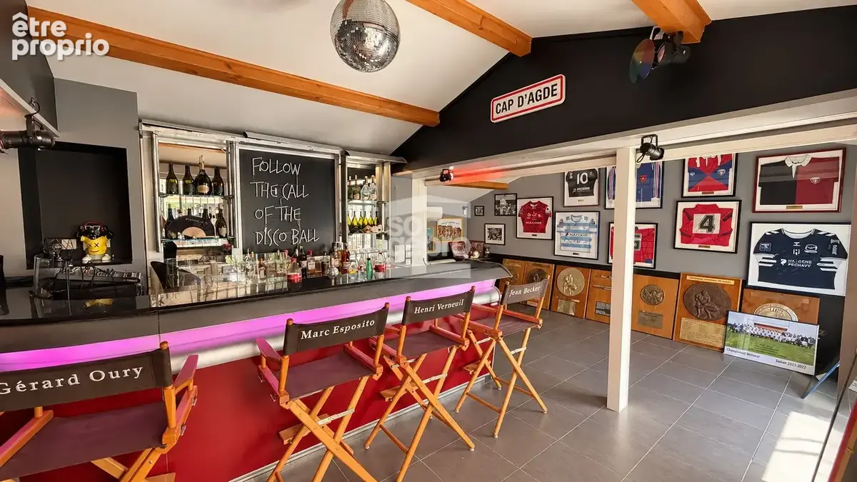Réf : 2340 - Vente Superbe Villa Méditerranéenne avec piscine et bar discothèque au Grau d'Agde ! - photo 5
