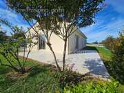 Maison à RUELLE-SUR-TOUVRE