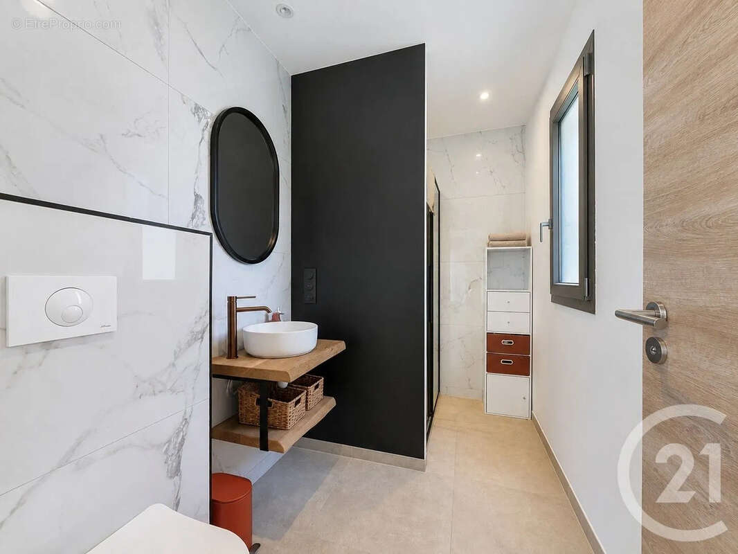 Maison 5 pièces 144 m² à vendre à Santa-Lucia-Di-Moriani (20230) - photo 7