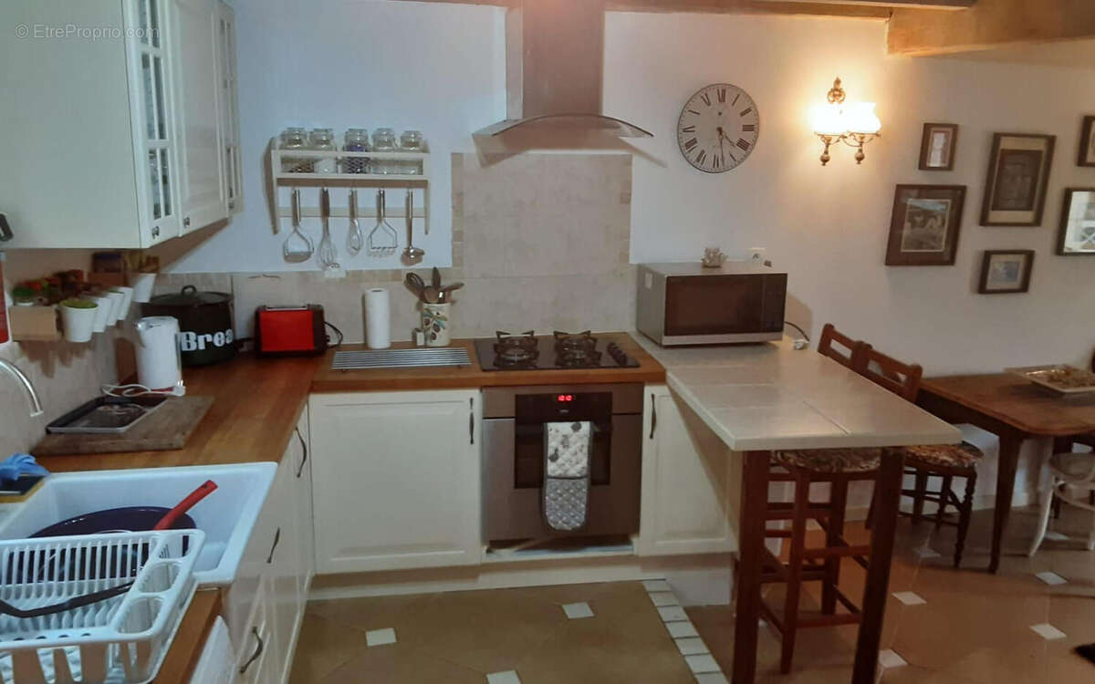 cuisine maison 2 - Maison à SAINT-PRIVAT-DES-PRES