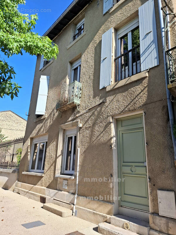 Maison à SAINT-DONAT-SUR-L'HERBASSE