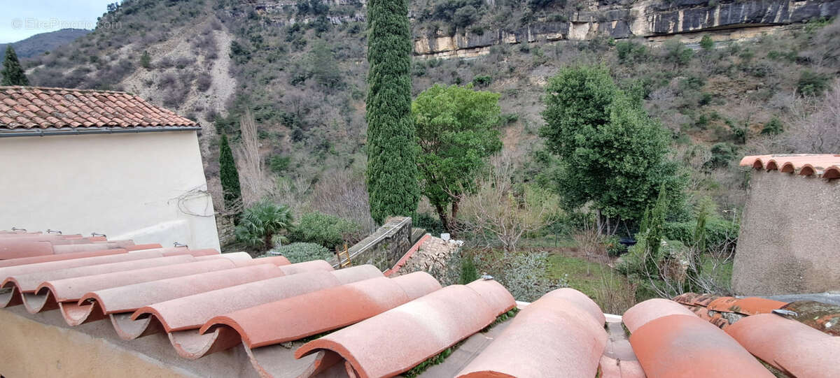 Maison à PEGAIROLLES-DE-L'ESCALETTE