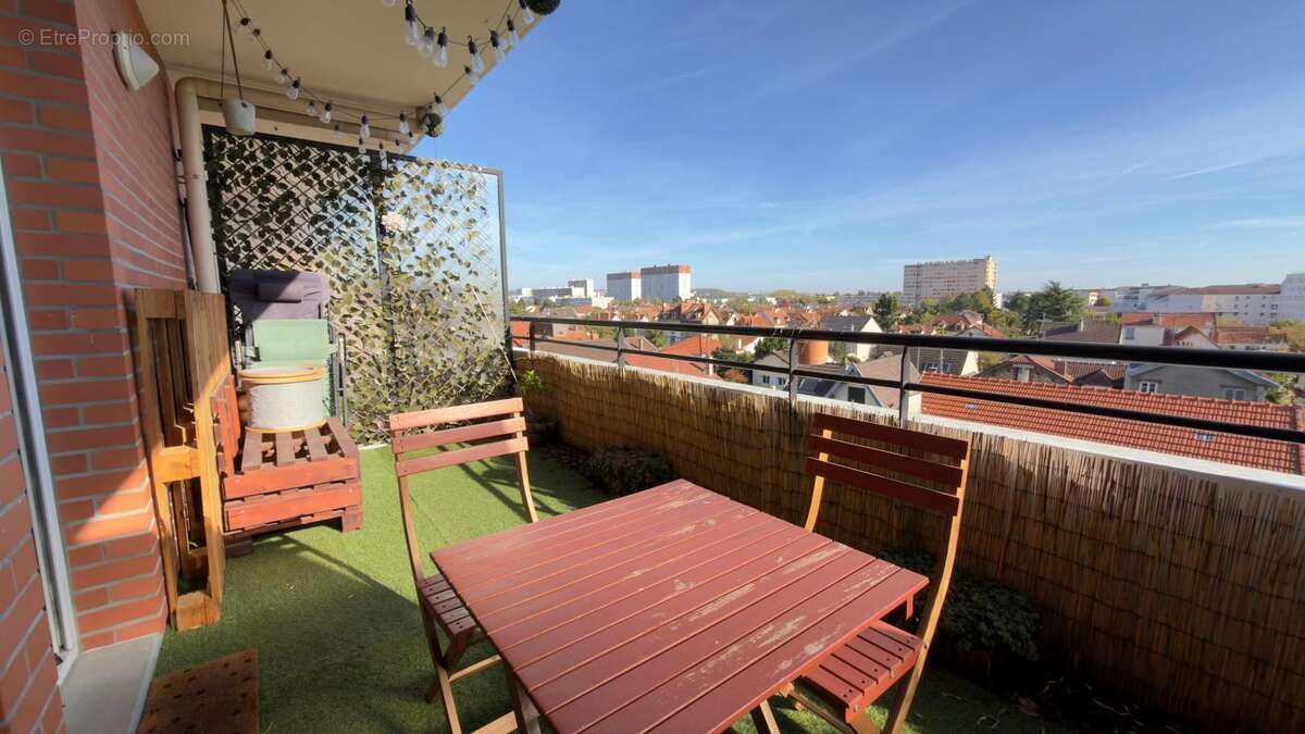 Appartement à NEUILLY-SUR-MARNE