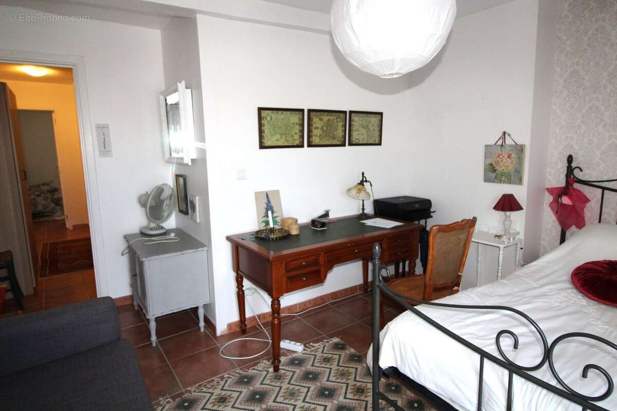 Maison à SAINT-GENIES-DE-FONTEDIT