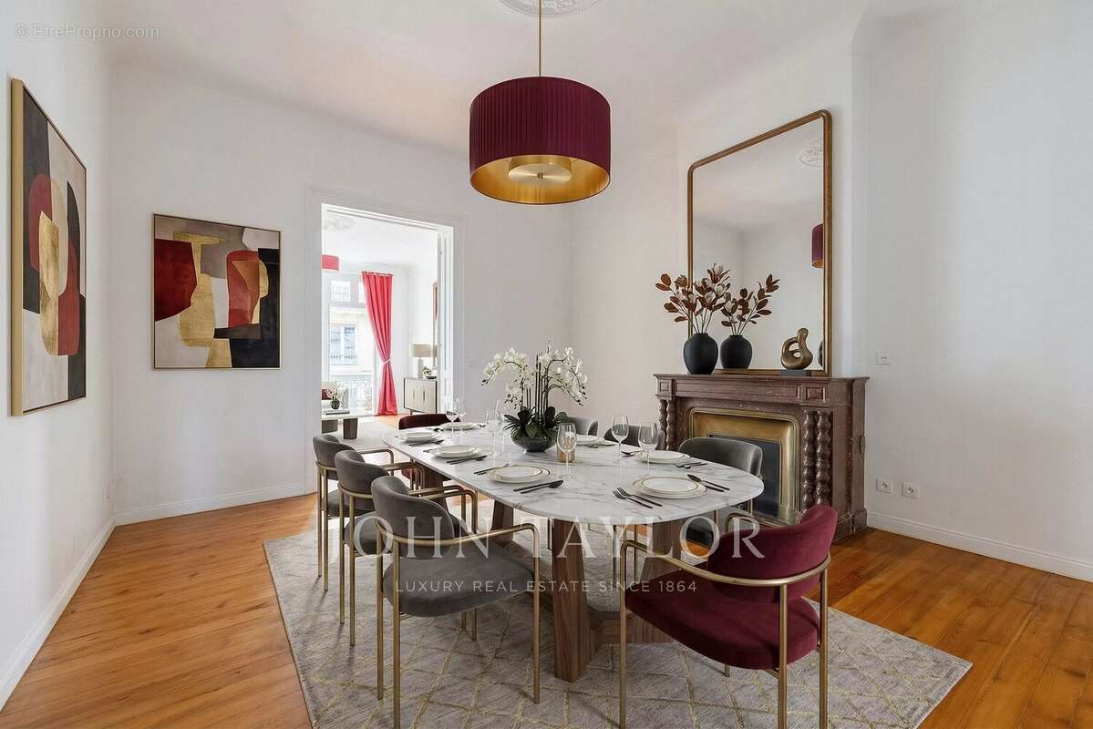 Appartement à BORDEAUX