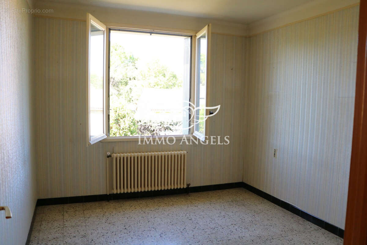 Chambre - Maison à ALES