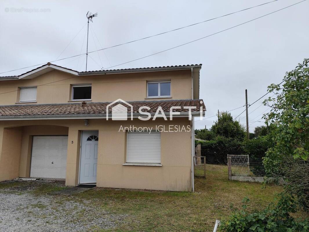 Photo 1 - Maison à LANTON