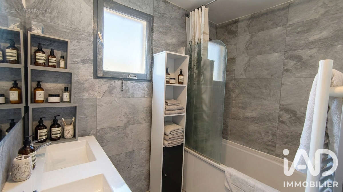 Maison 103 m² à Ouarville  - photo 8
